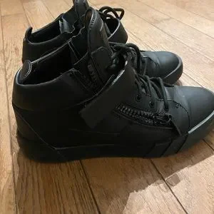 Giuseppe Gianotti Shoes Size 8 Giuseppe Zanotti Ecoblabber | TikTok main image 4